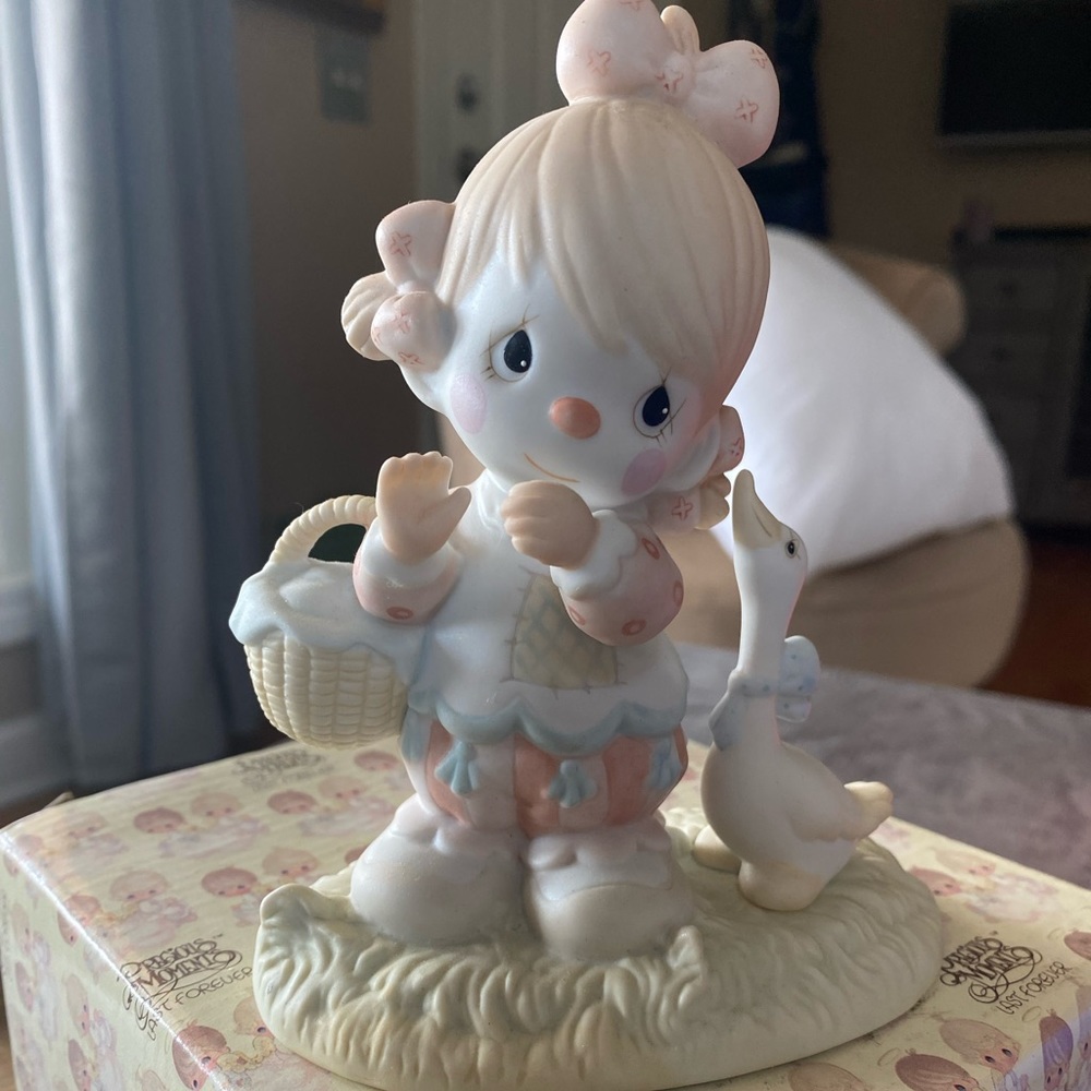 Enesco 4 inch statue Waddle I Do Without You